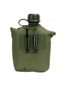 Feldflasche mit grüner Hülle
